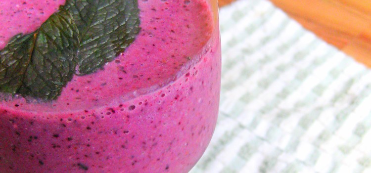 Blueberry Mint Morning Blast